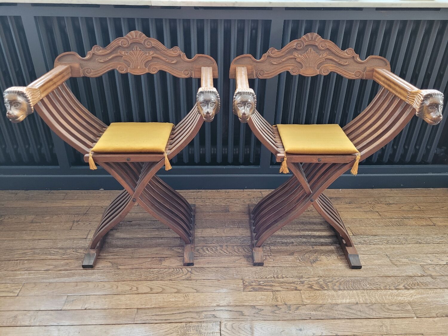 Set gaming tableacec armchairs Dagobert 1930