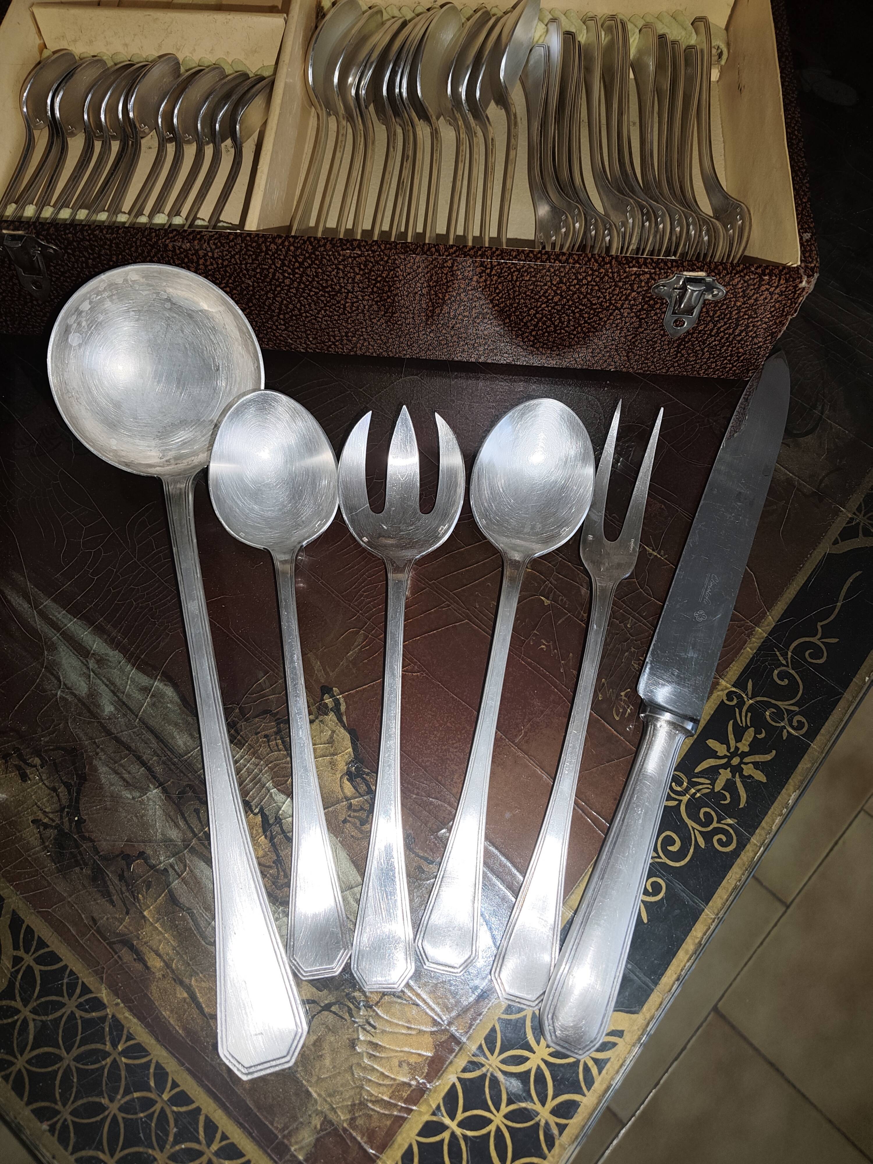 Christofle cutlery set model America