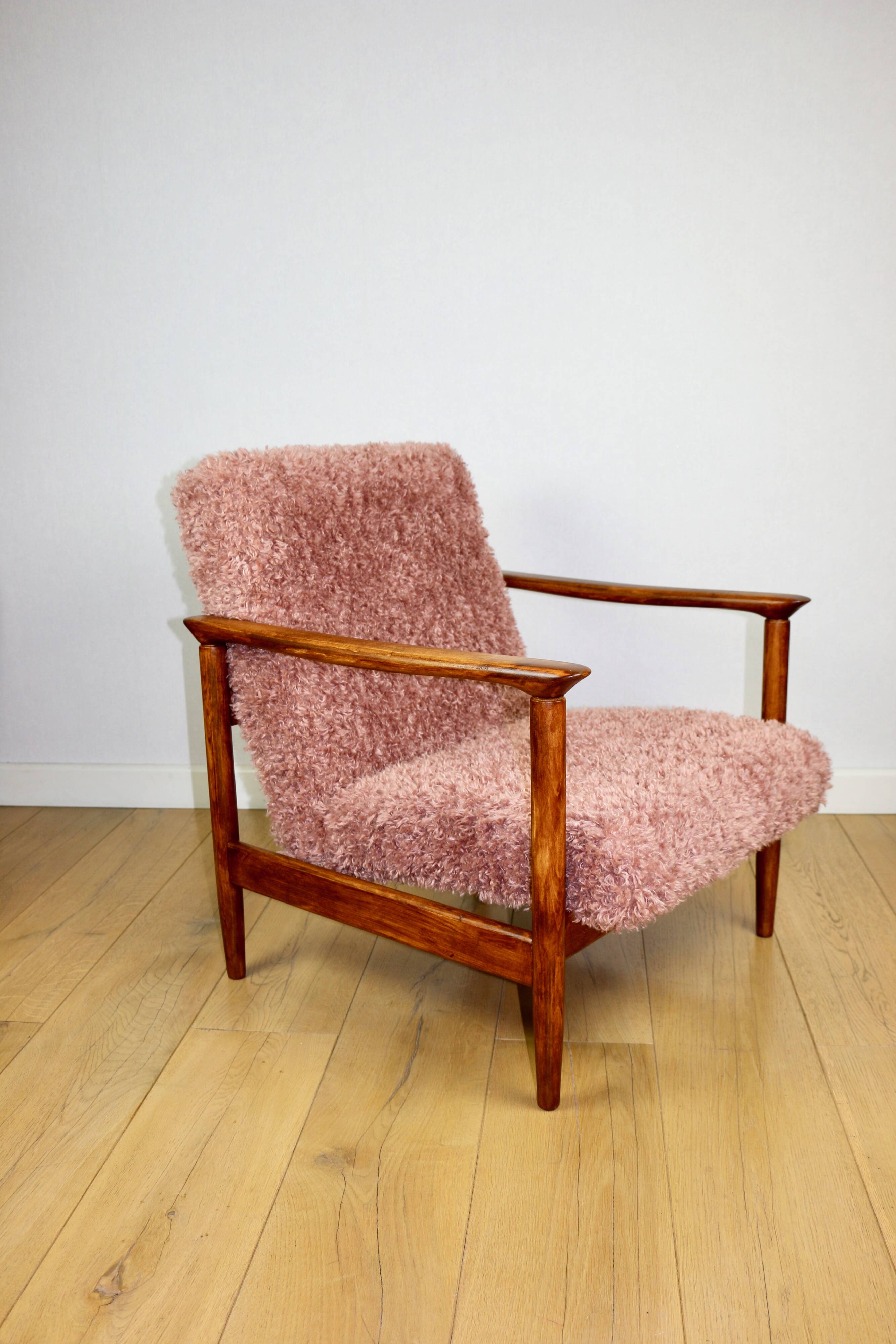 GFM-142 armchair designed by Edmund Homa from the 70s, pink long hair - 2 pieces available