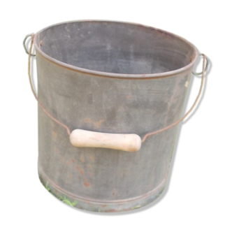 Bucket