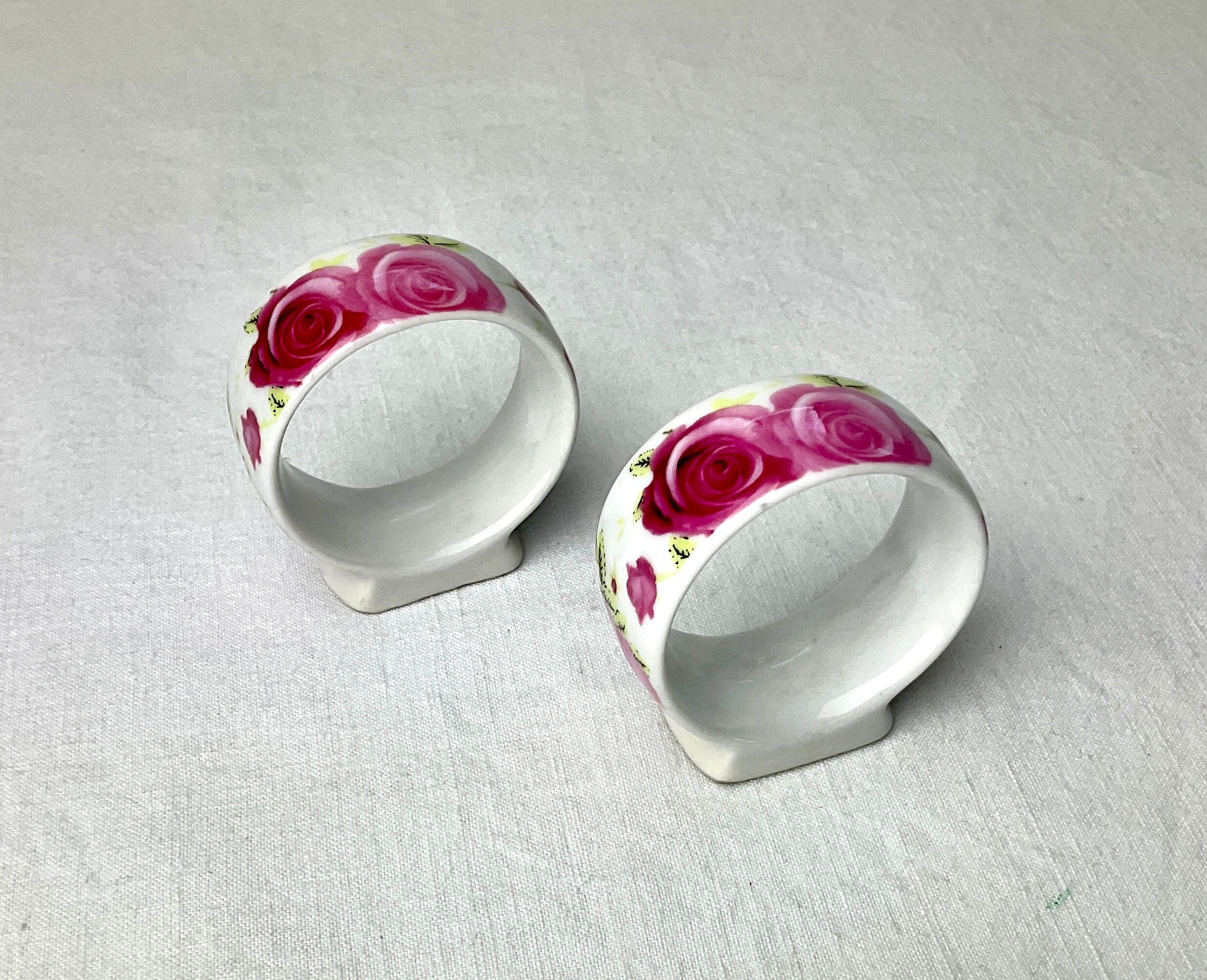 Pair of towel rings with Adler roses