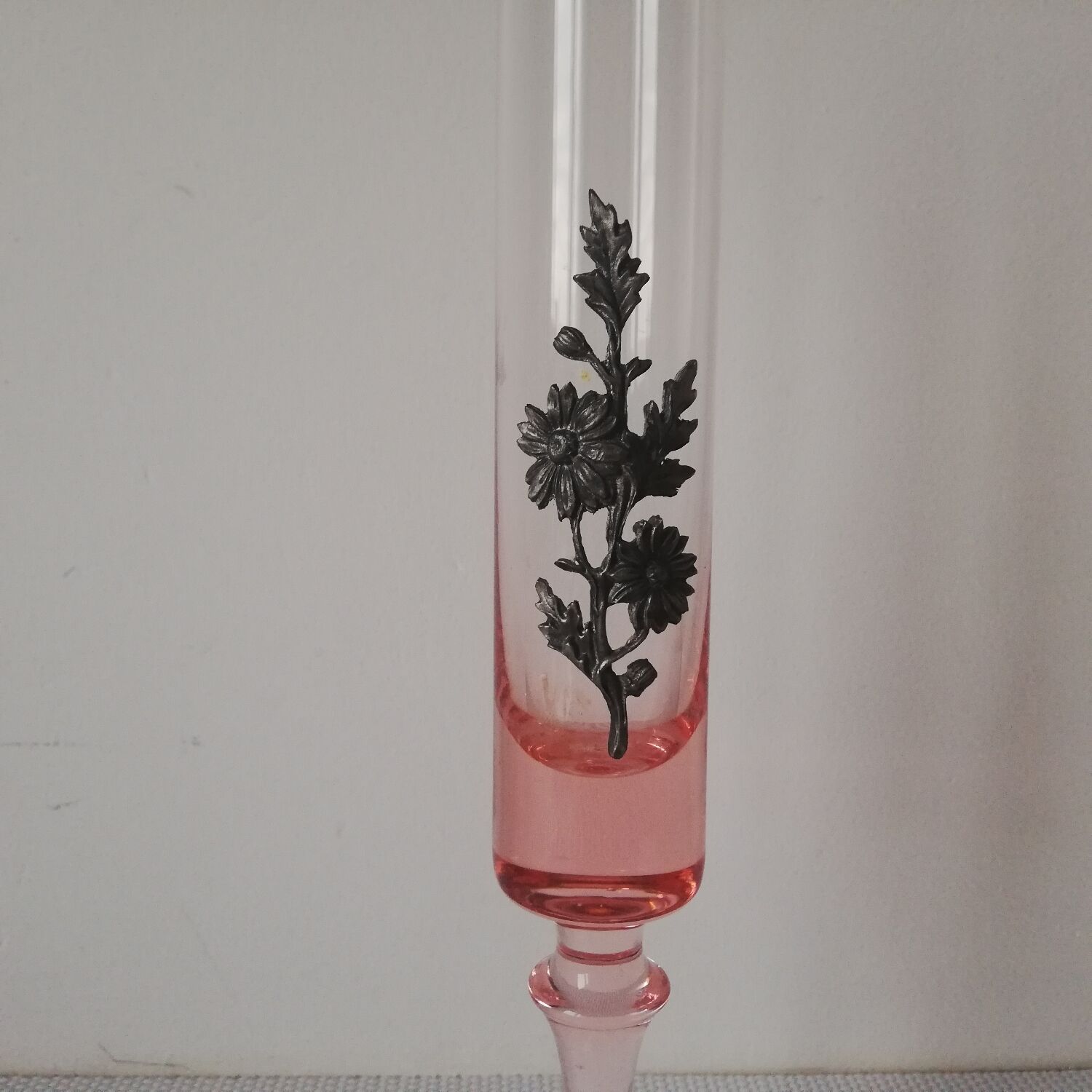 Pair of single-flower vases