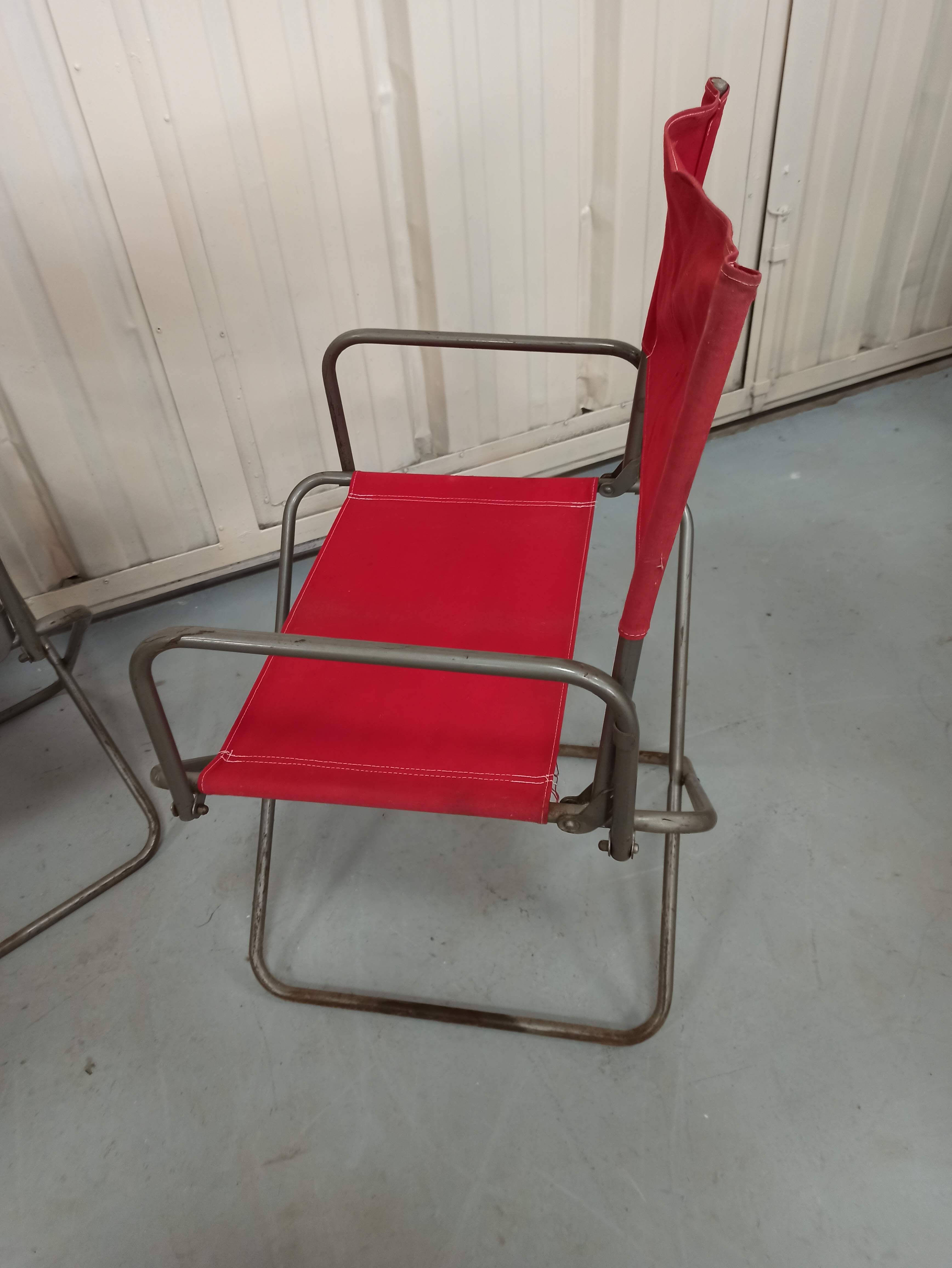 Lot 4 Renolux camping armchairs folding iron and red fabric