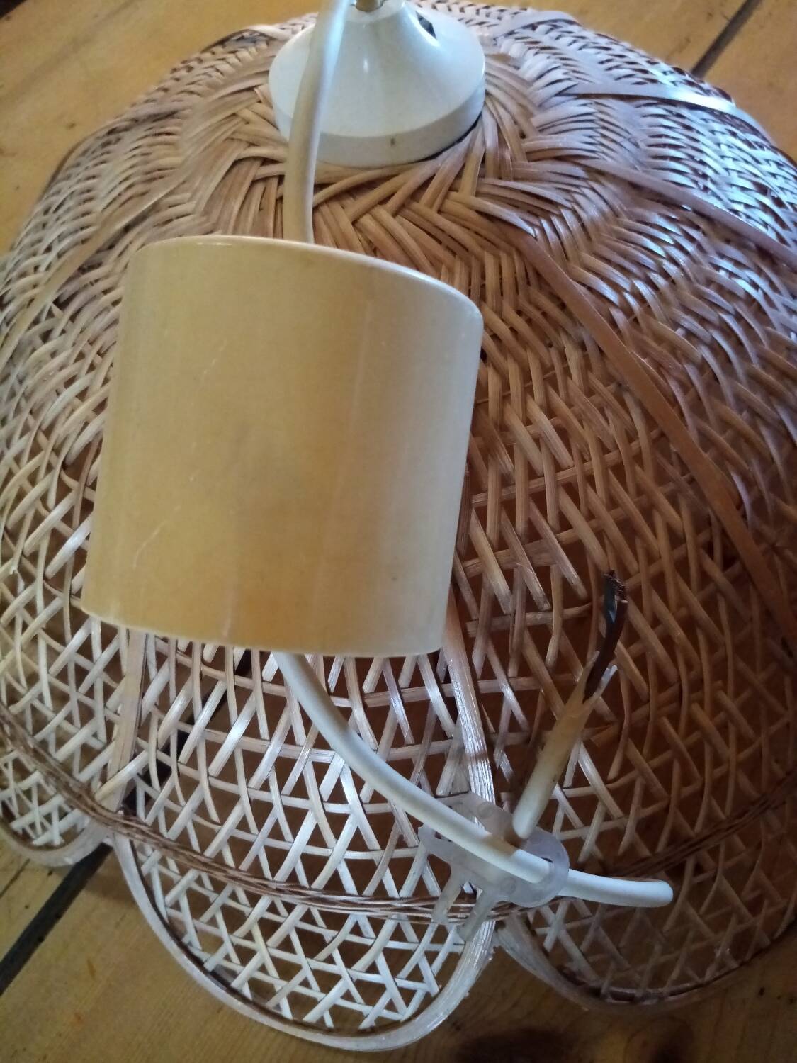 Relux Italy wicker flower pendant light
