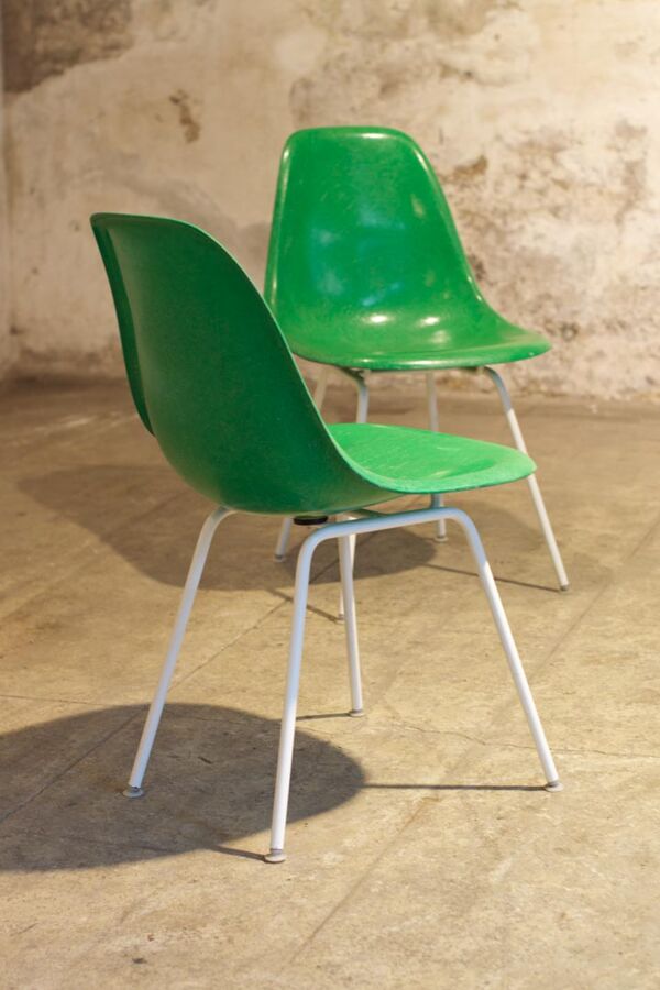 12 chaises DSX Vintage Fibre de verre Charles et Ray Eames / Herman Miller 1960'