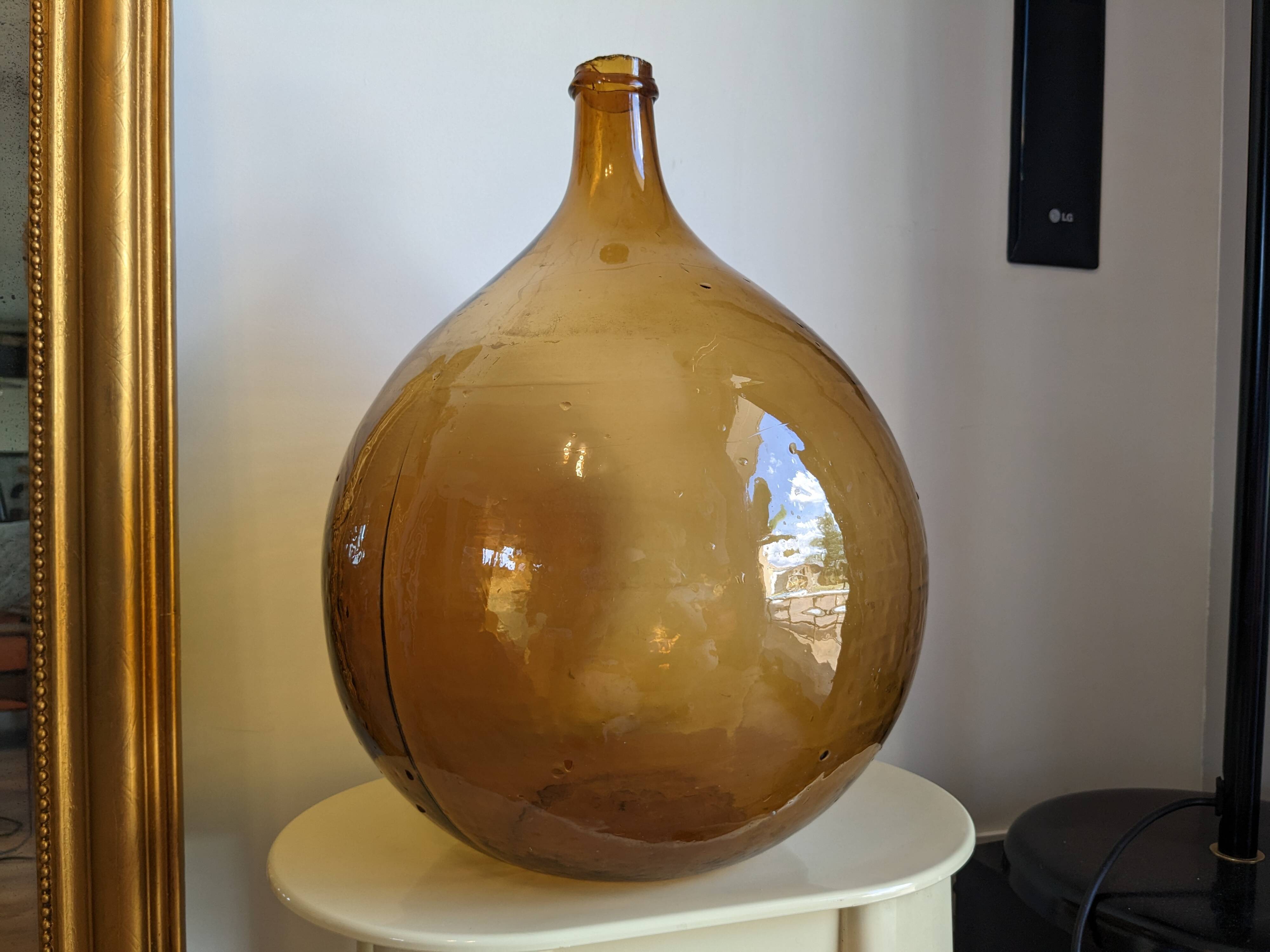 Amber demijohn 25L – mouth-blown – vintage decorative object