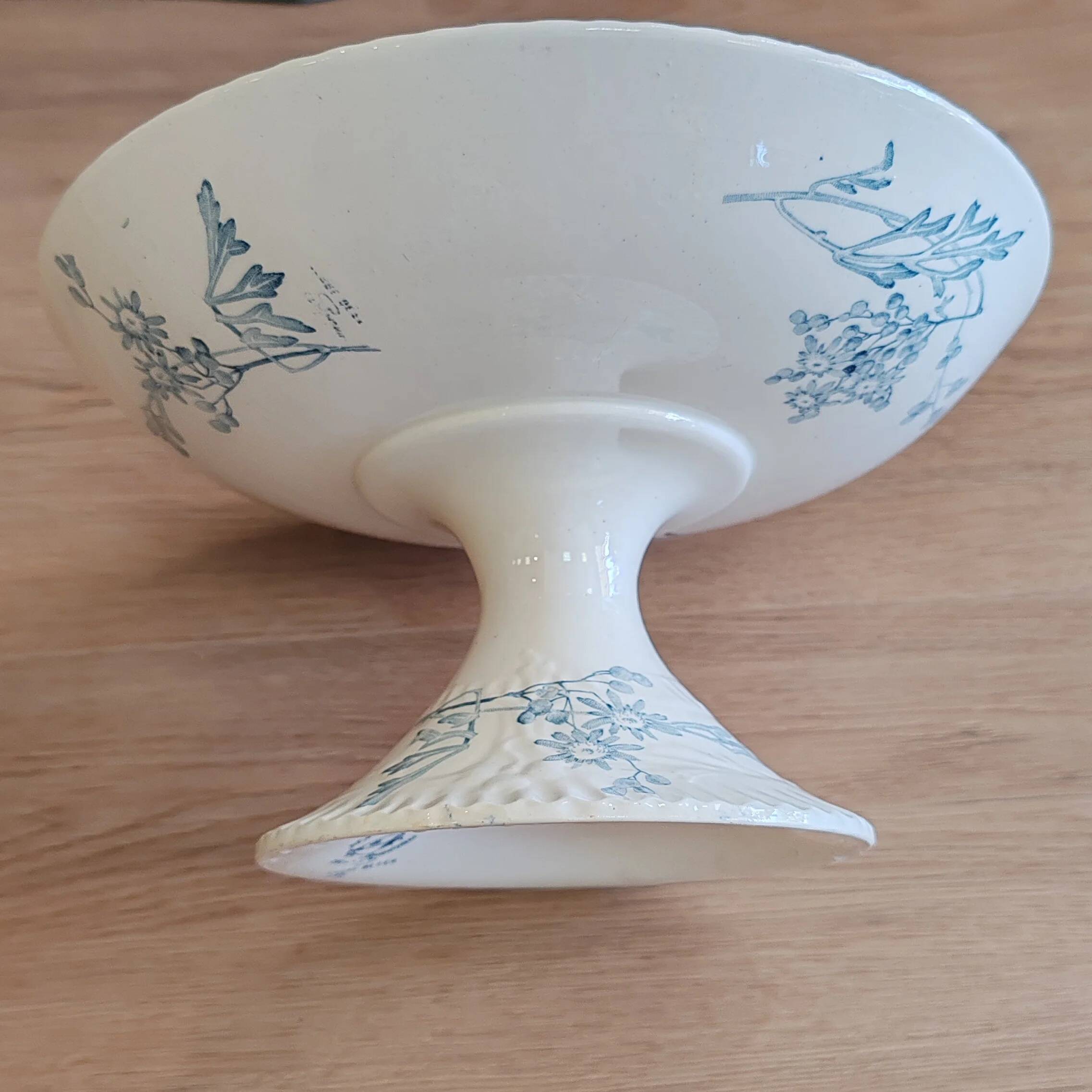 Compote dish
