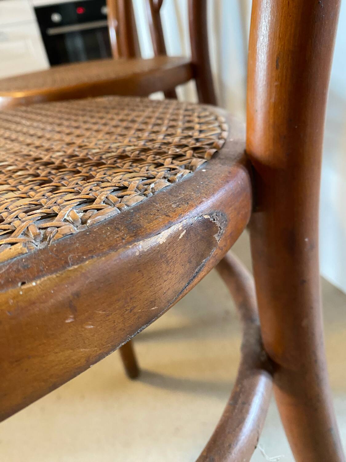 4 chaises bistrot Fischel en bois courbé et cannage