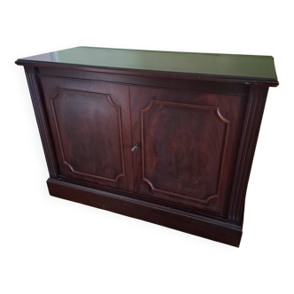 2-door sideboard