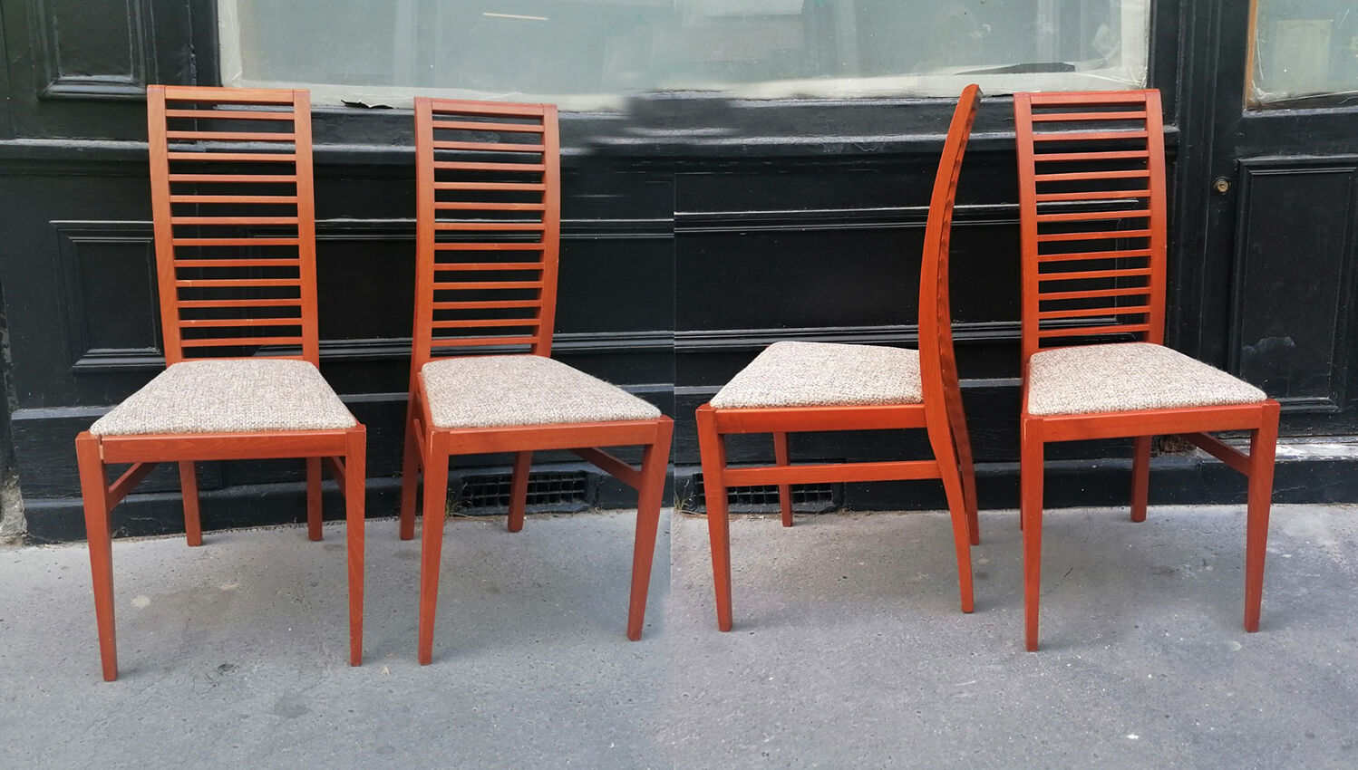 Four wooden chairs, Cinna 2000