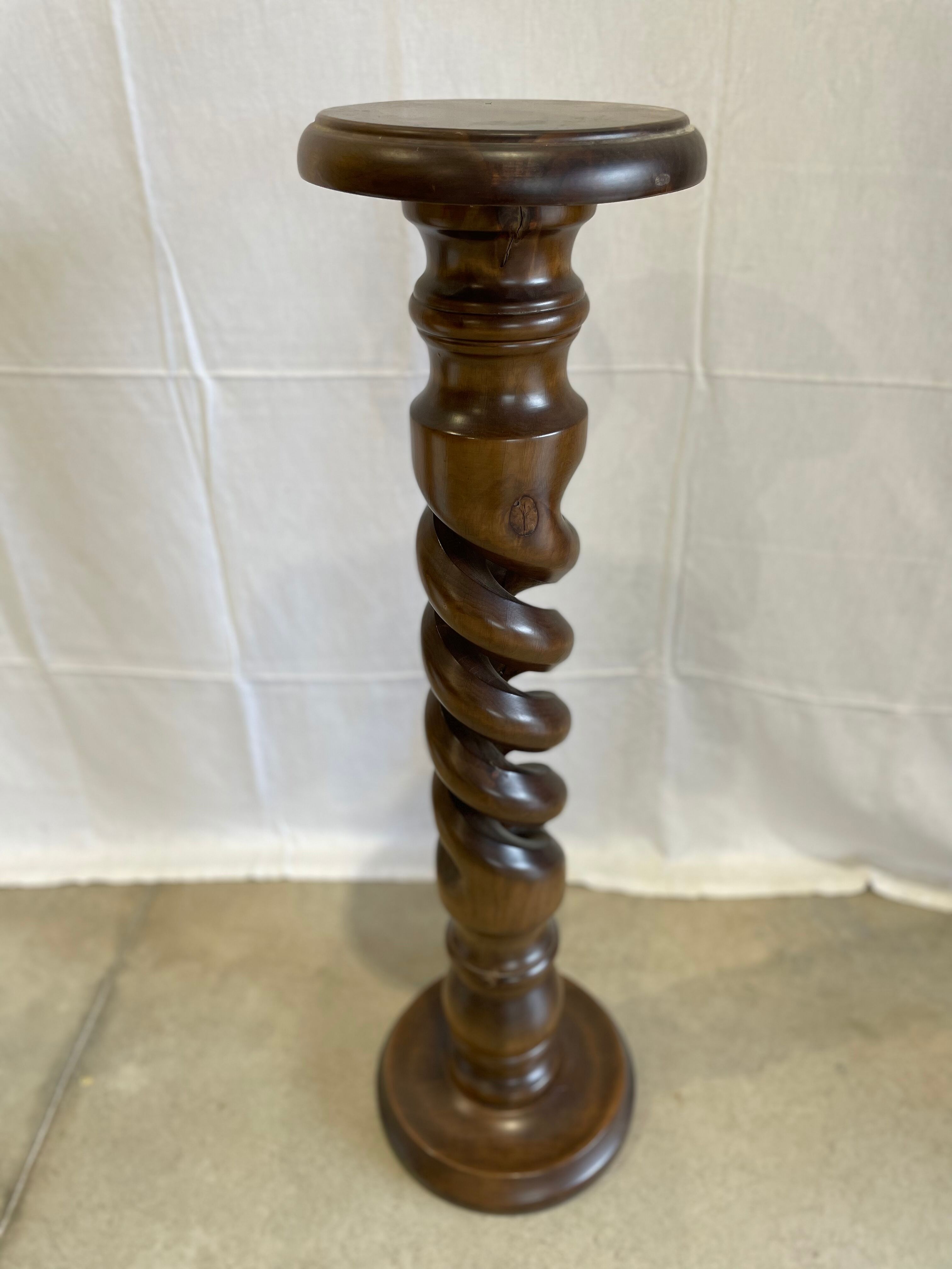 Spiral wooden column