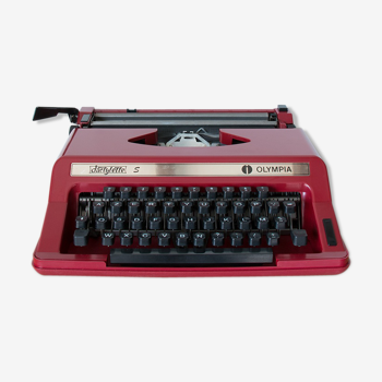 Machine à écrire Olympia Dactylette S