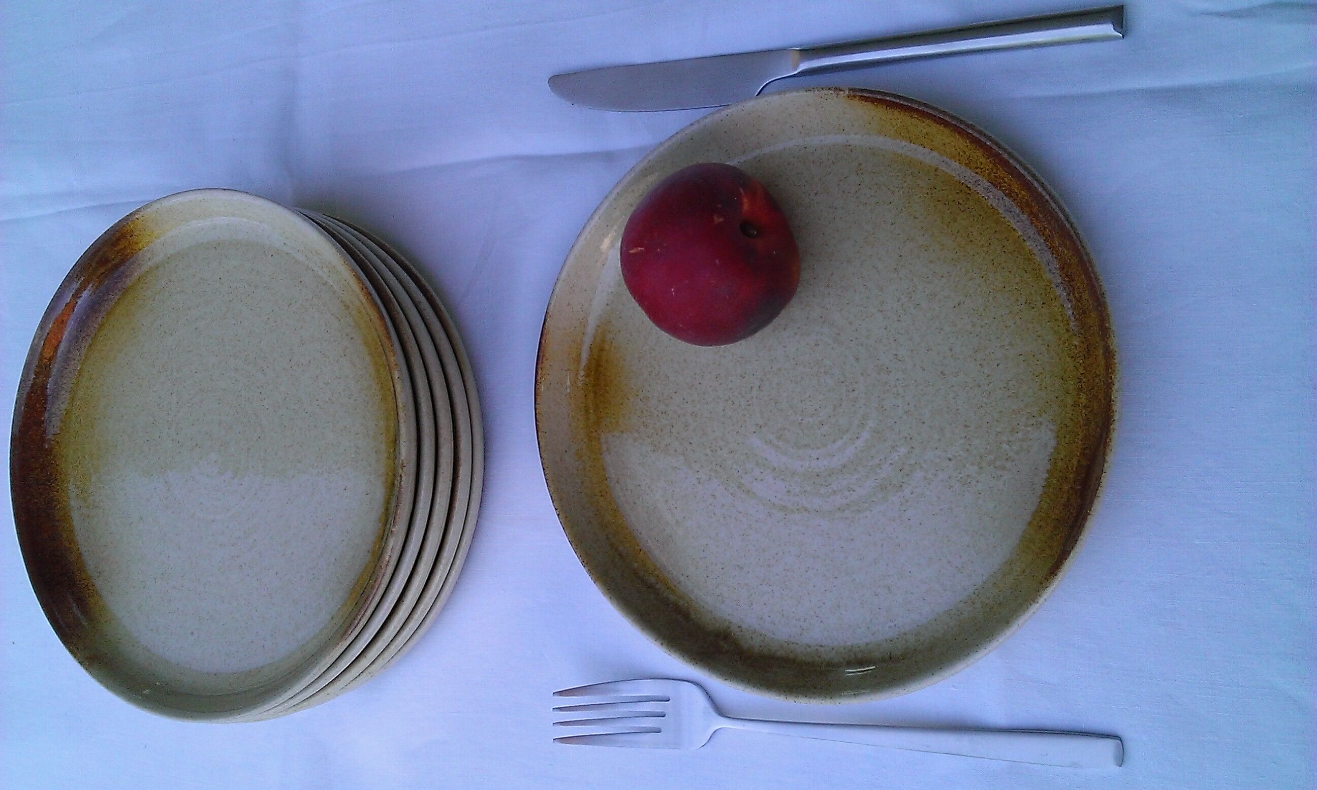 6 honey sandstone plates speckled