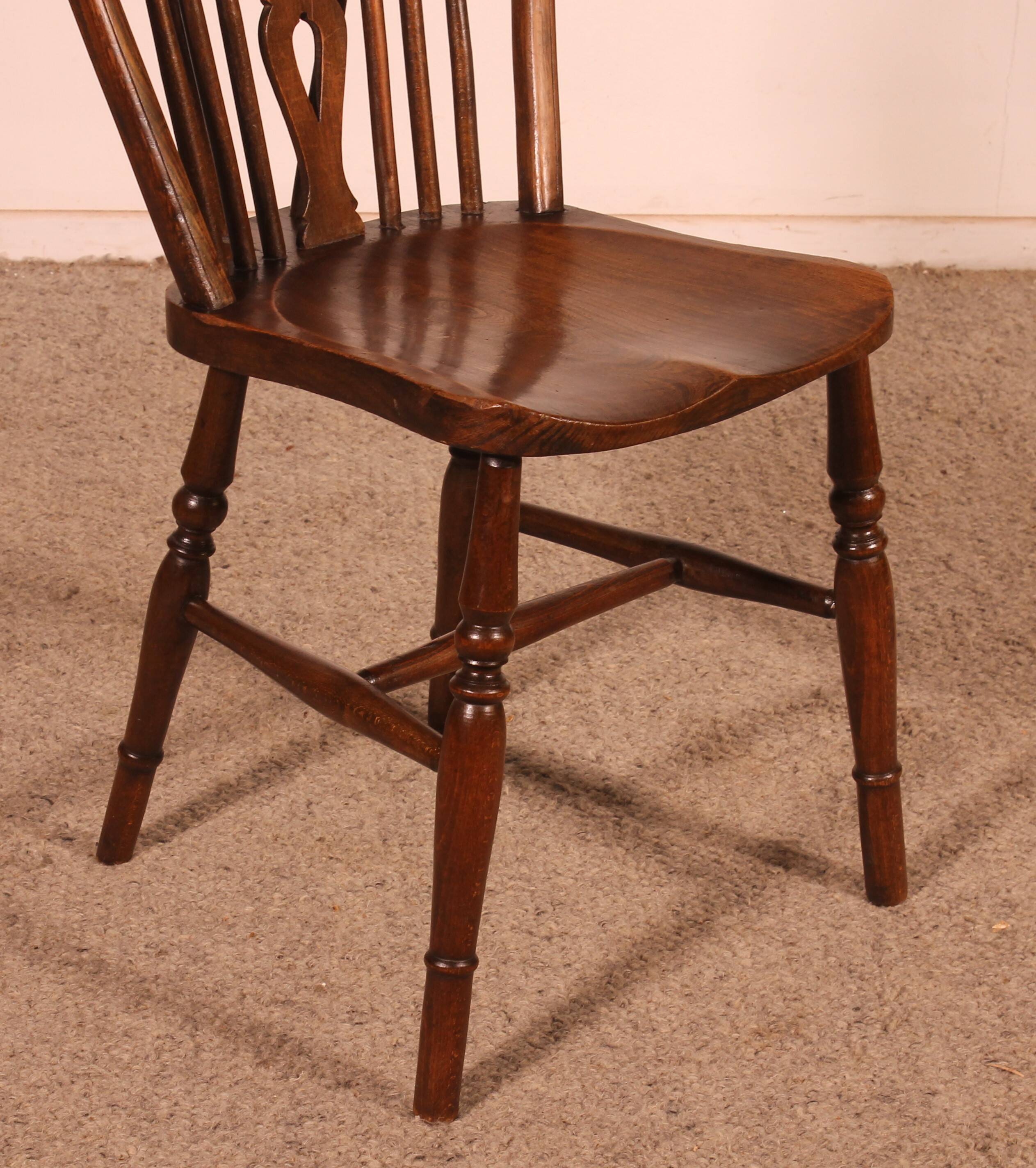 Set Of 6 Windsor Wheelback Chairs