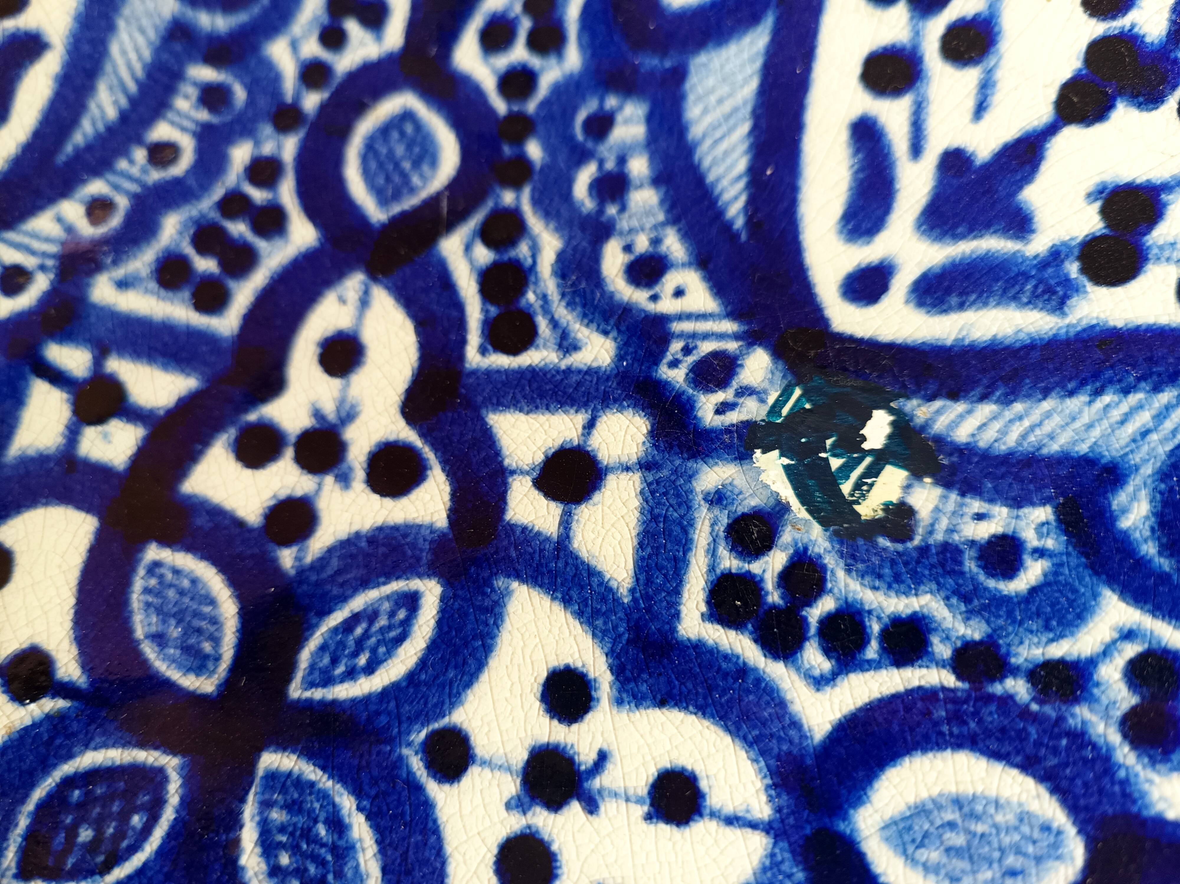 Large Moroccan dish or terracotta bowl, 42 cm diameter