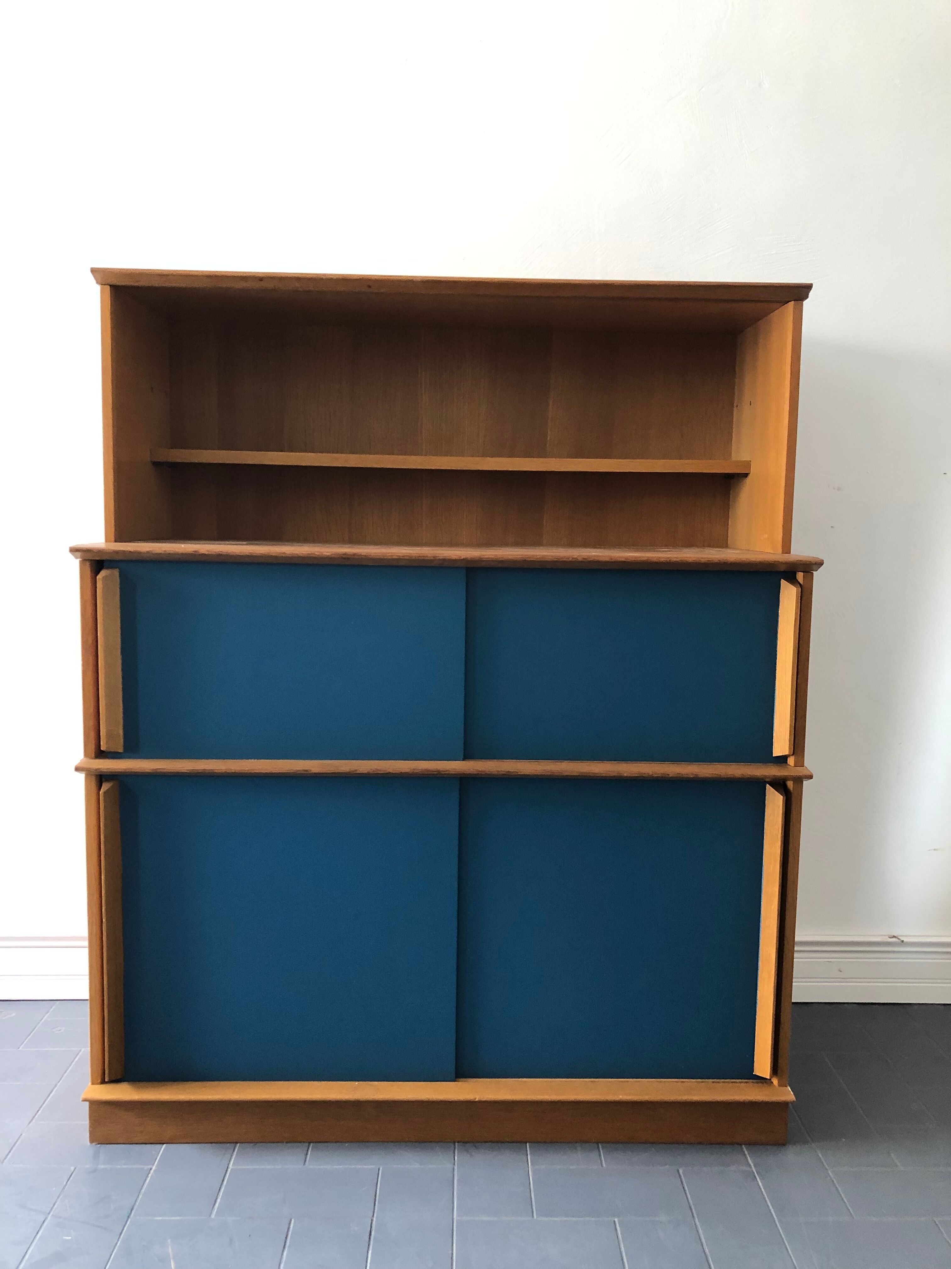 Oscar furniture, vintage bookcase