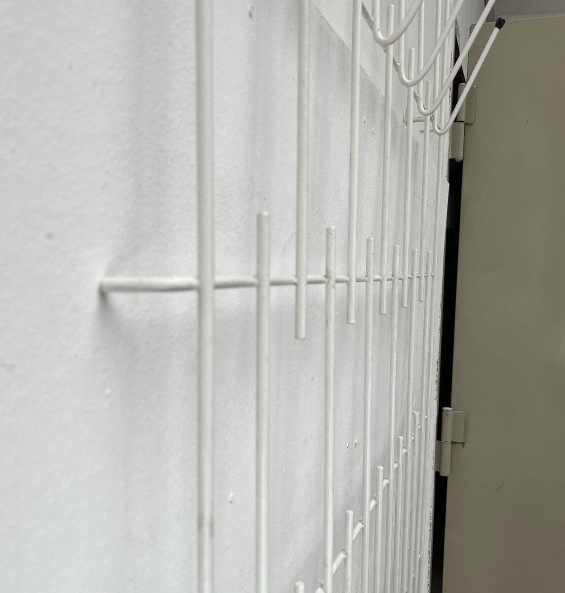 Minimalist German rope coat rack from the mid-century, 1960s.