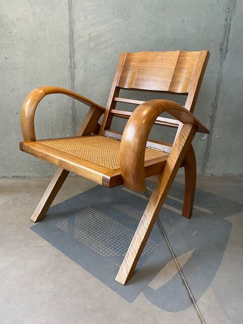 Fauteuil design bois courbé