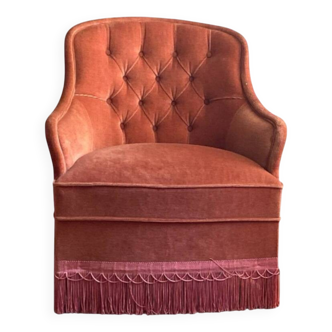 Pink velvet toad armchair