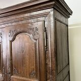 Louis XV cabinet from the 18th century in carved wood