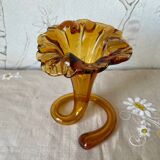 Soliflore vintage en verre ambré forme corolle