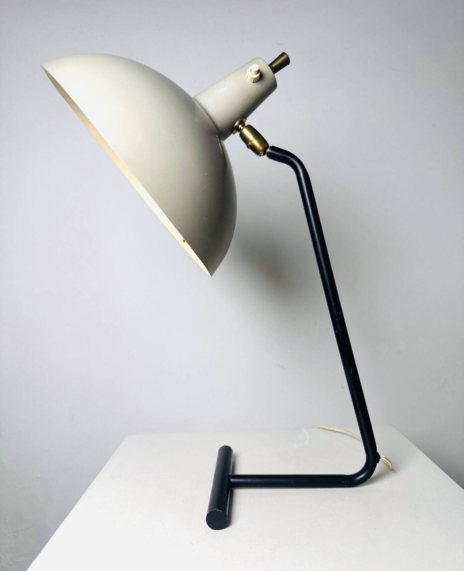 Model 601 'The Director' Table Lamp By Anvia Nederland, The Netherlands 1950S
