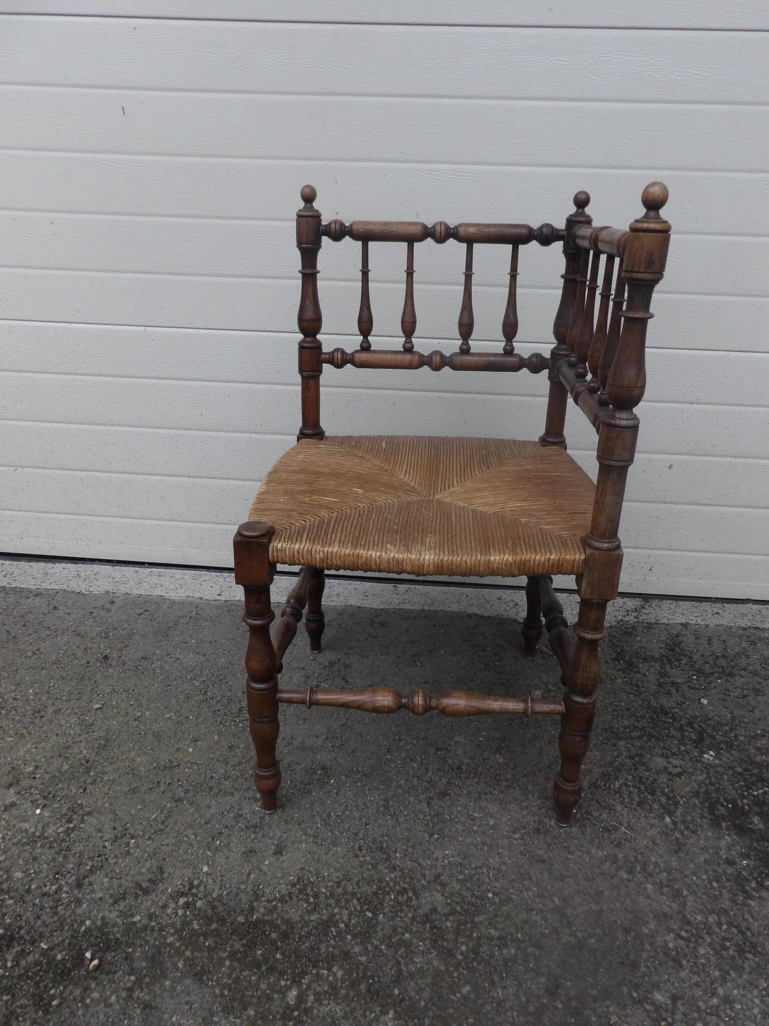 paire de fauteuils de coin