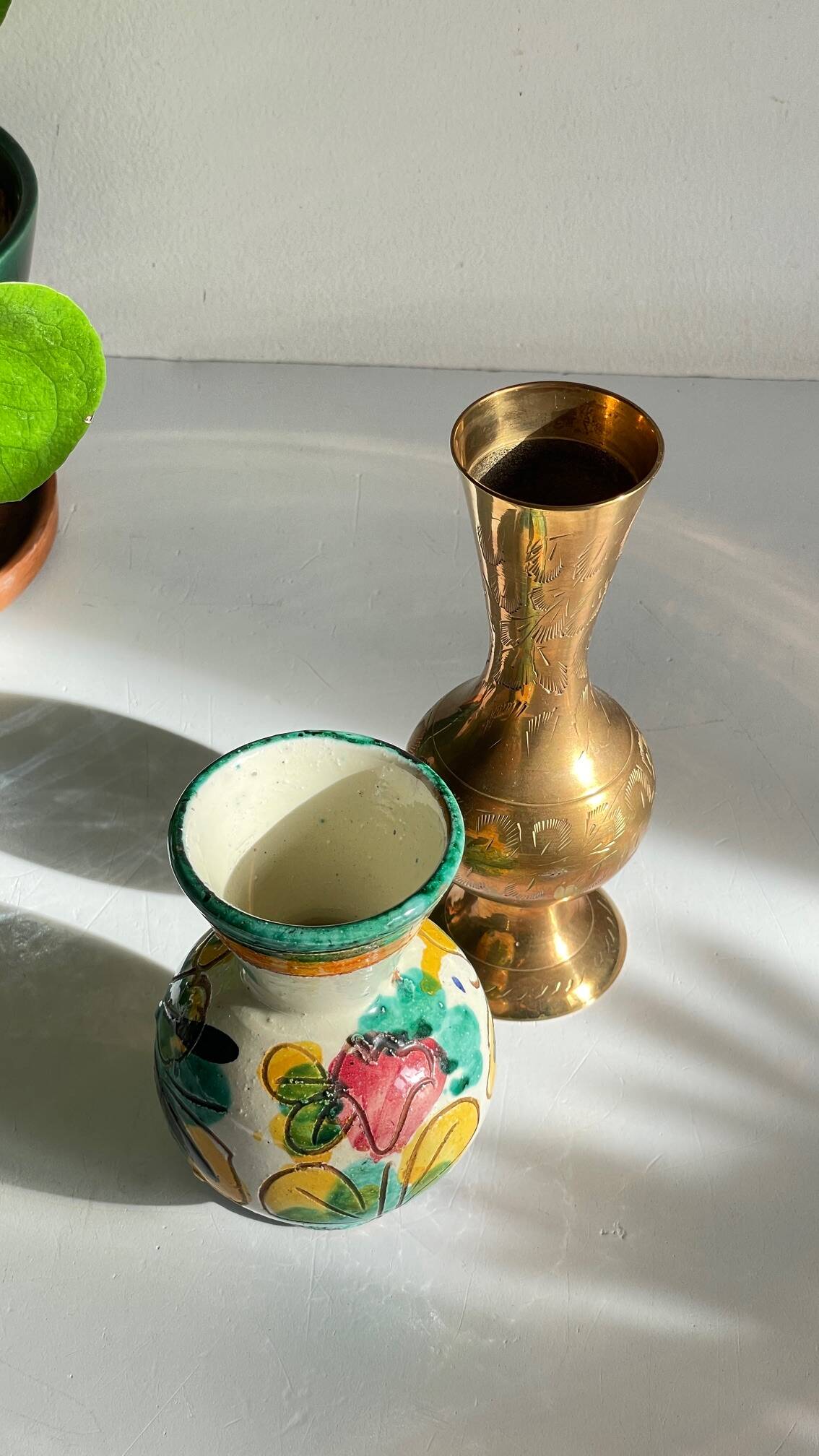 Vases céramique artisanale laiton ciselé vintage