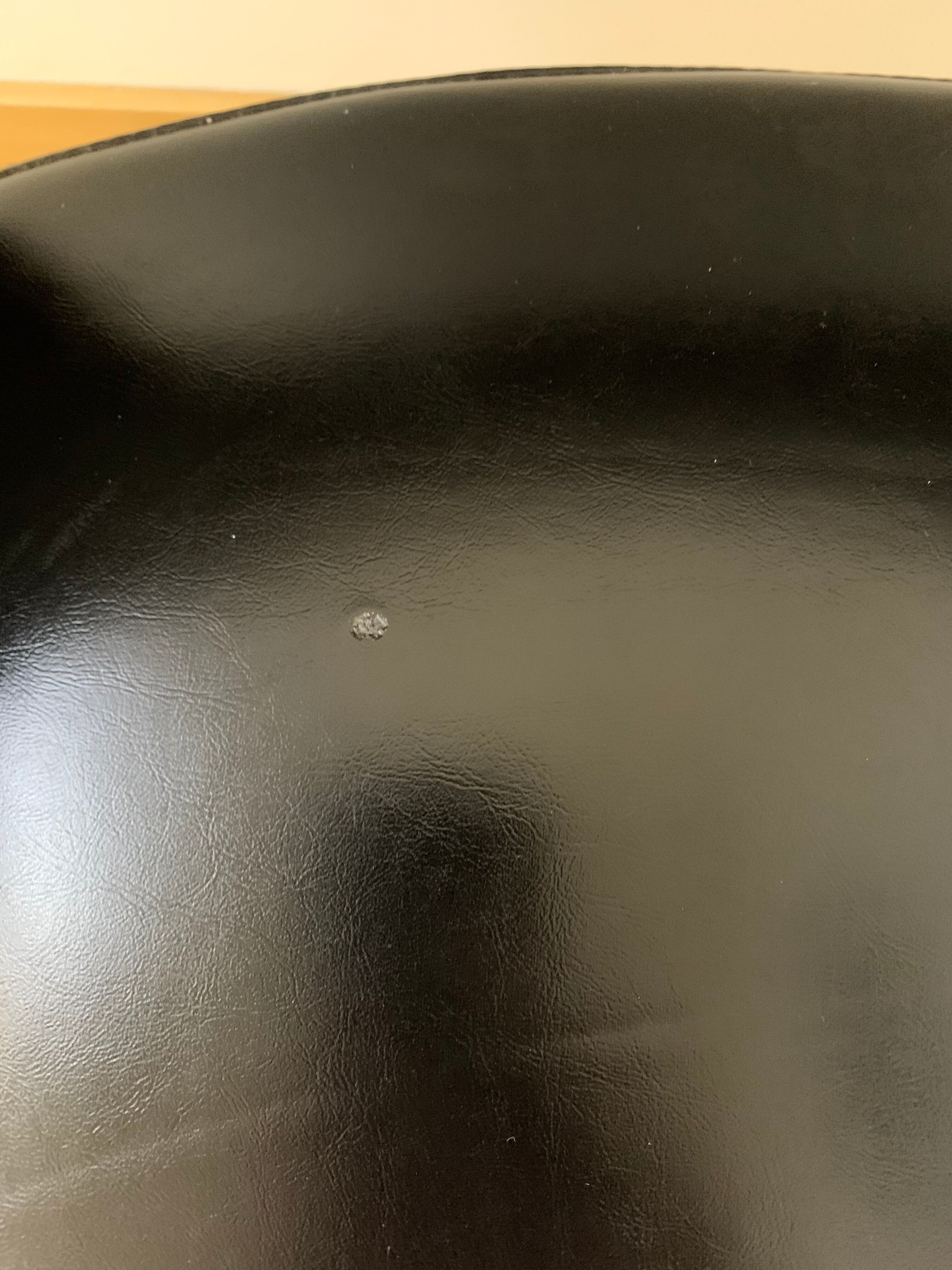 Pair of chairs brand Roset