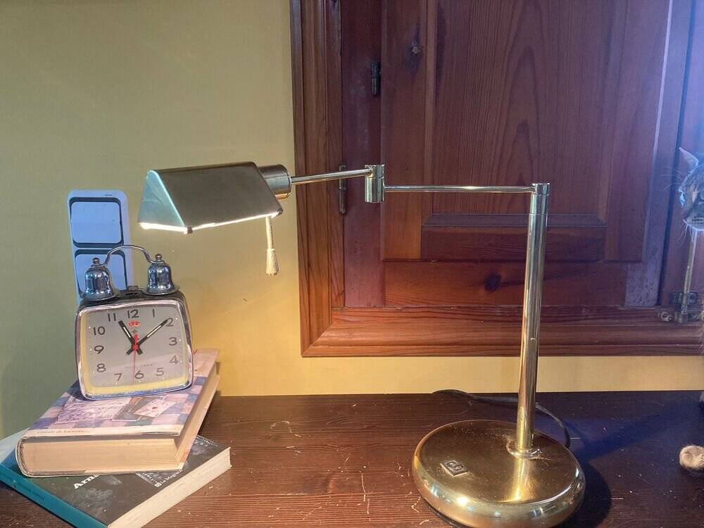 Lampe de table Relco Milan Italy avec bras articulé en laiton par Gianfranco Frattini, années 70