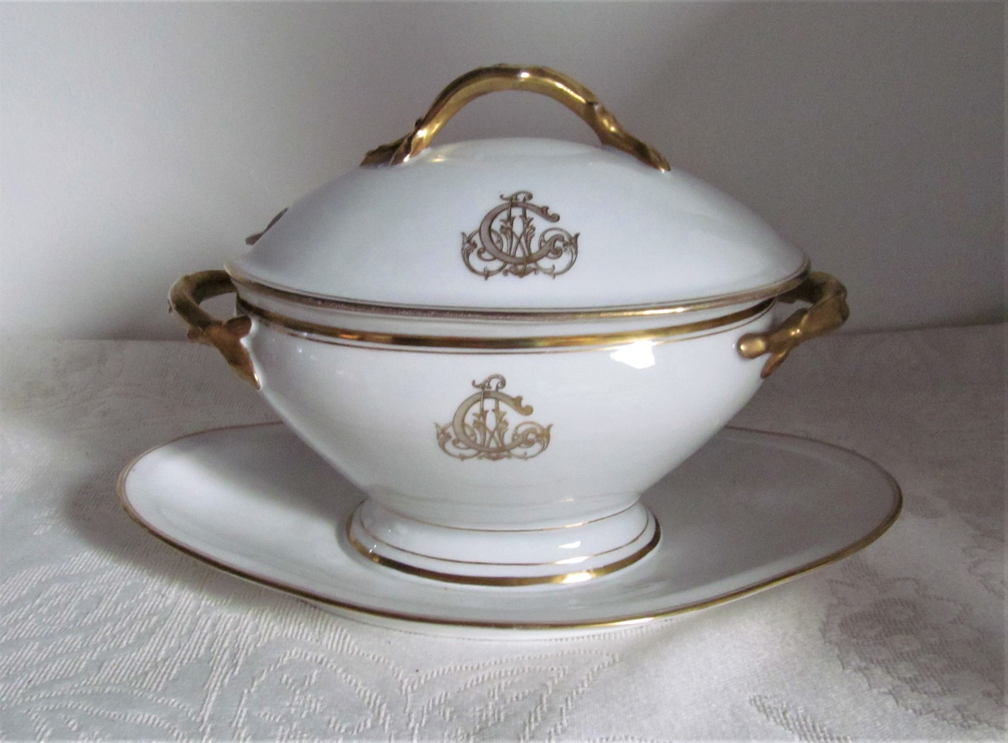 Saucière en porcelaine antique Limoges porelain Latrille Frères, France, C1899-1913