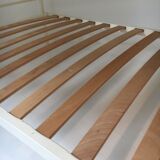 Ivory metal bed