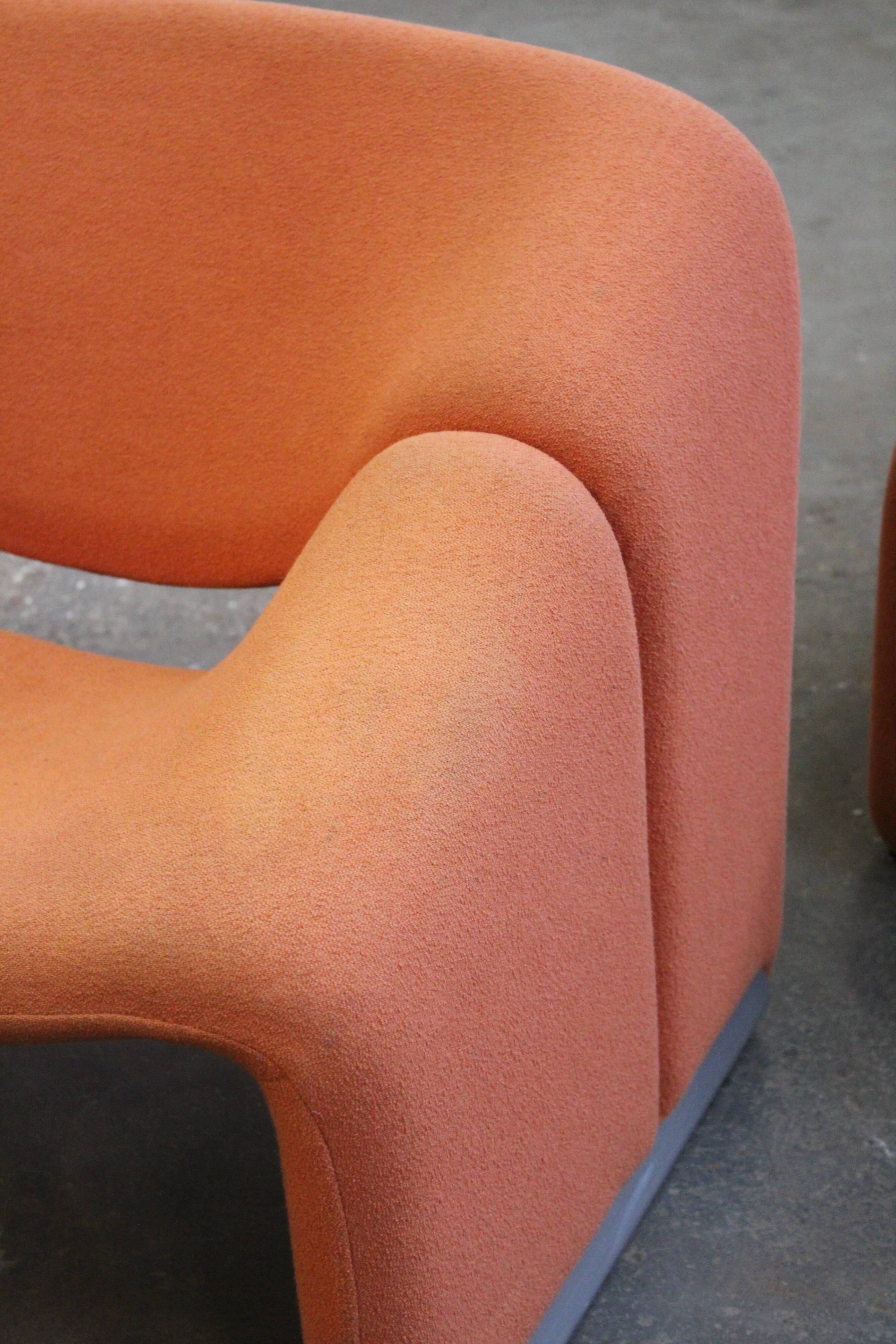 Pair of armchairs Groovy of Pierre Paulin