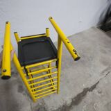 Paire de tabouret de bar italien ajustables jaune laqué et noir