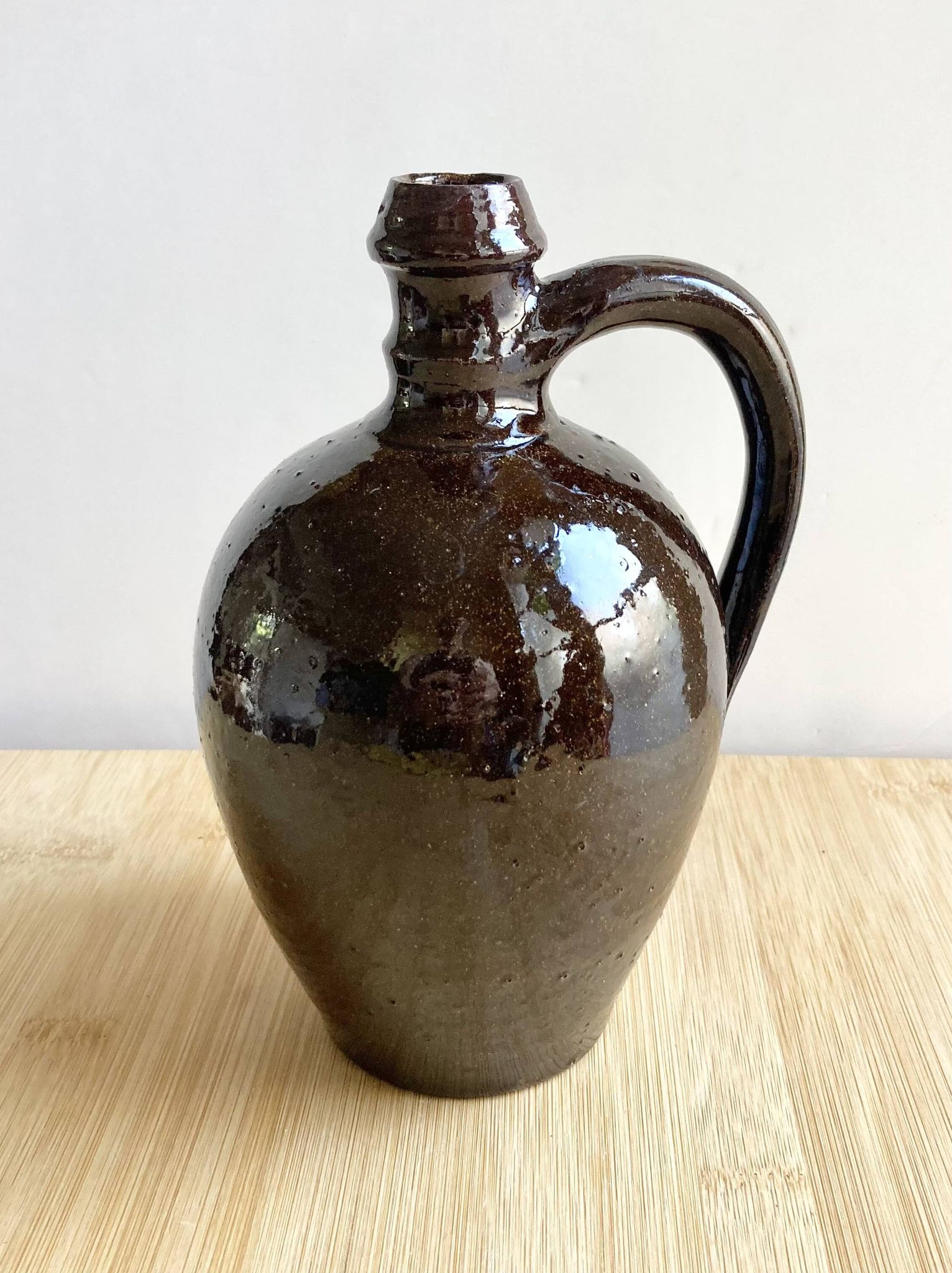 Pichet, vase en terre cuite vernissée vintage