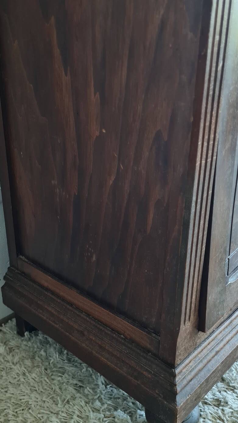 Glass-fronted Parisian wardrobe