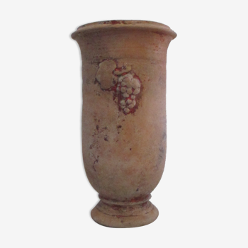 Terracotta vase . .