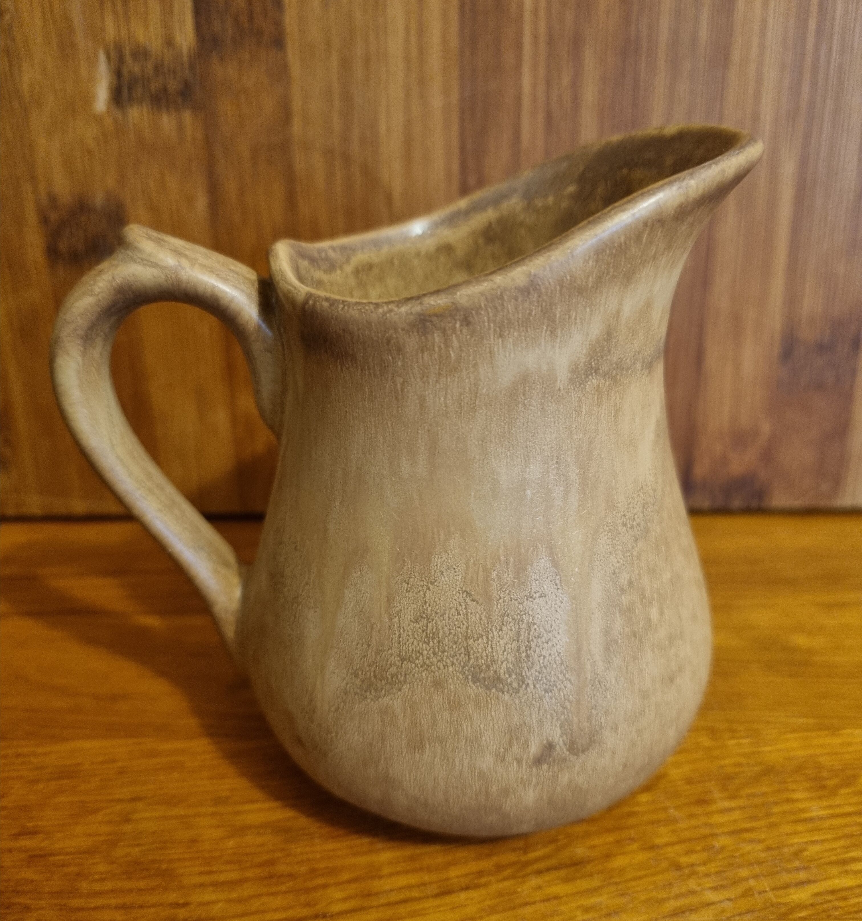 Creamer milk jug in stoneware rhodacéram
