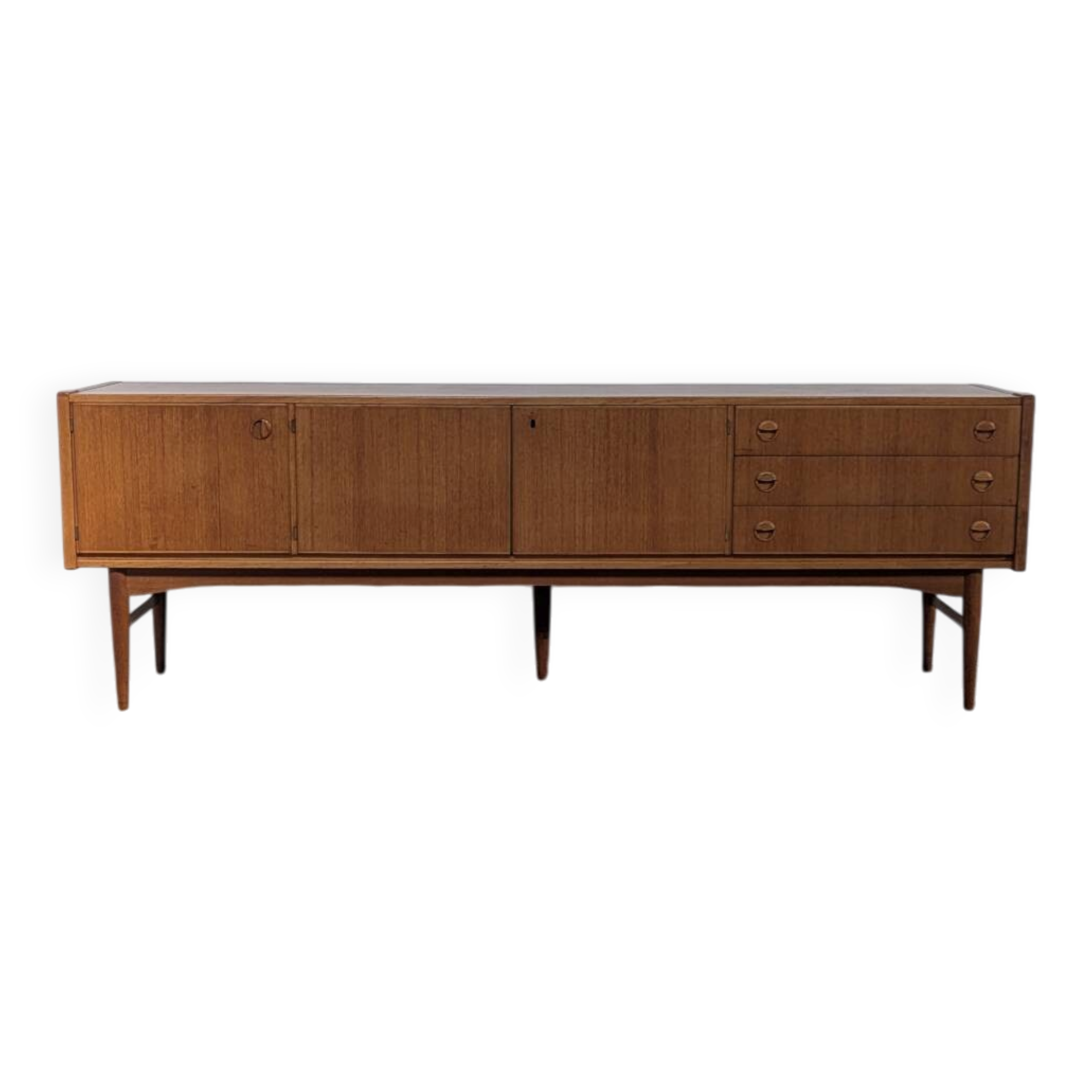 Vintage Scandinavian enfilade design
