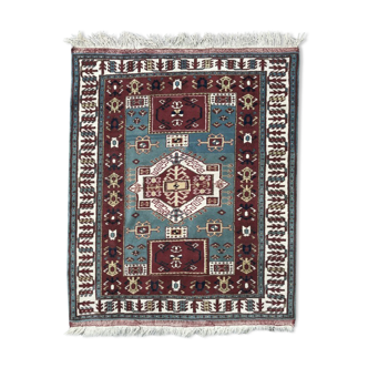 Vintage carpet Turkish konya done hand 130 X 158 CM