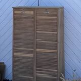 Double curtain filing cabinet