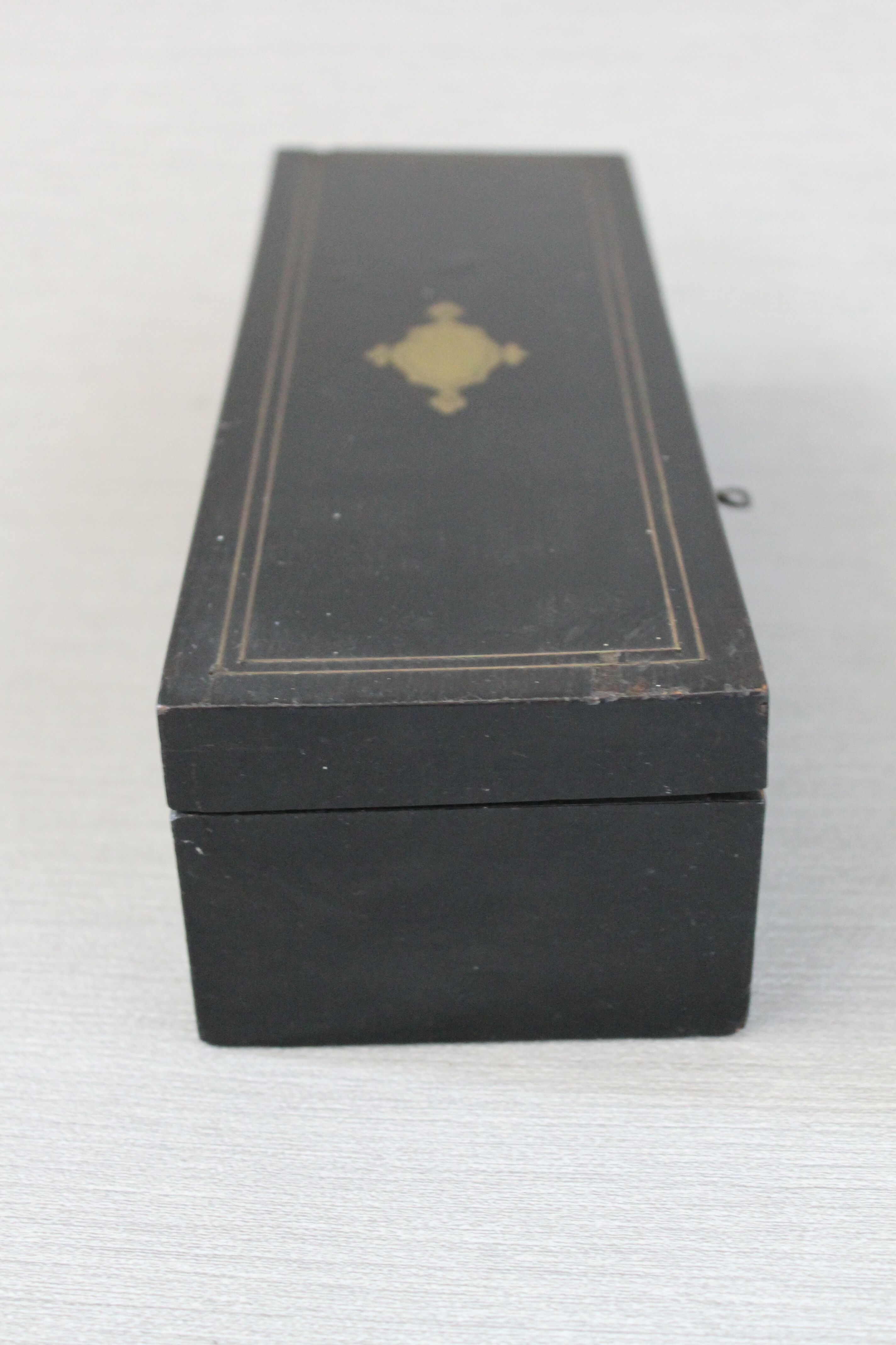 Napoleon III period glove box (circa 1880)