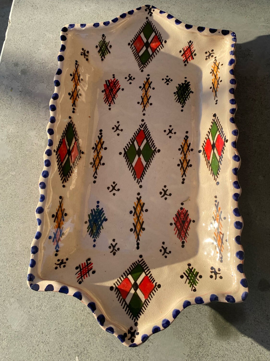 Hand-painted artisanal ceramic plate – vintage Berber decor