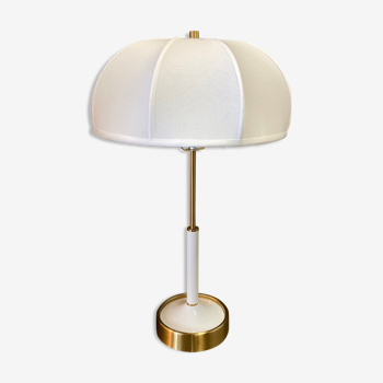 Lampe blanche design scandinave