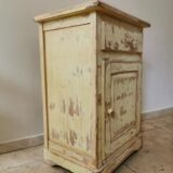 Patinated pine jam maker