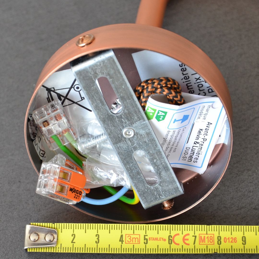 Hexagonal vintage wall lamp