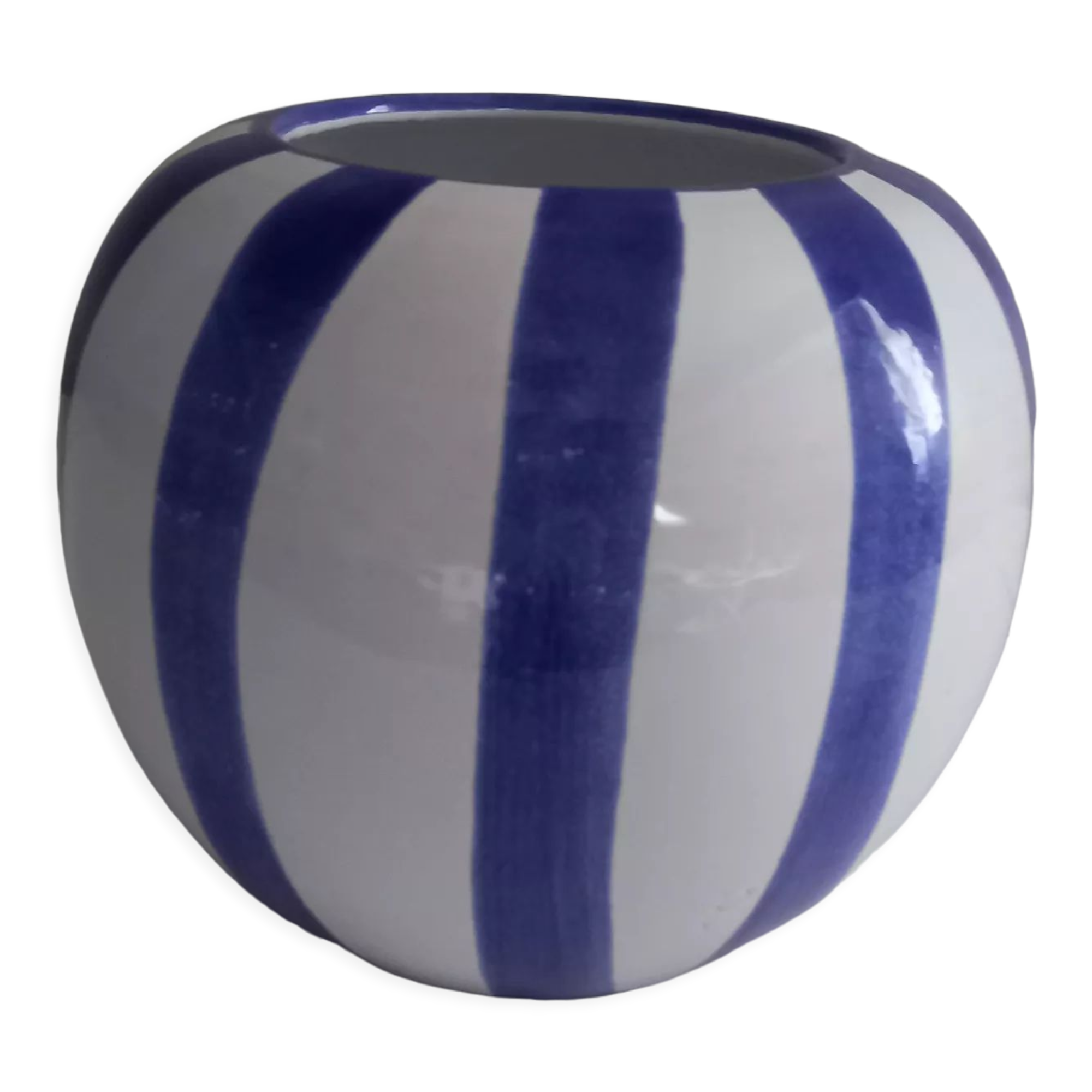 Vintage marine vase in blue and white ceramics