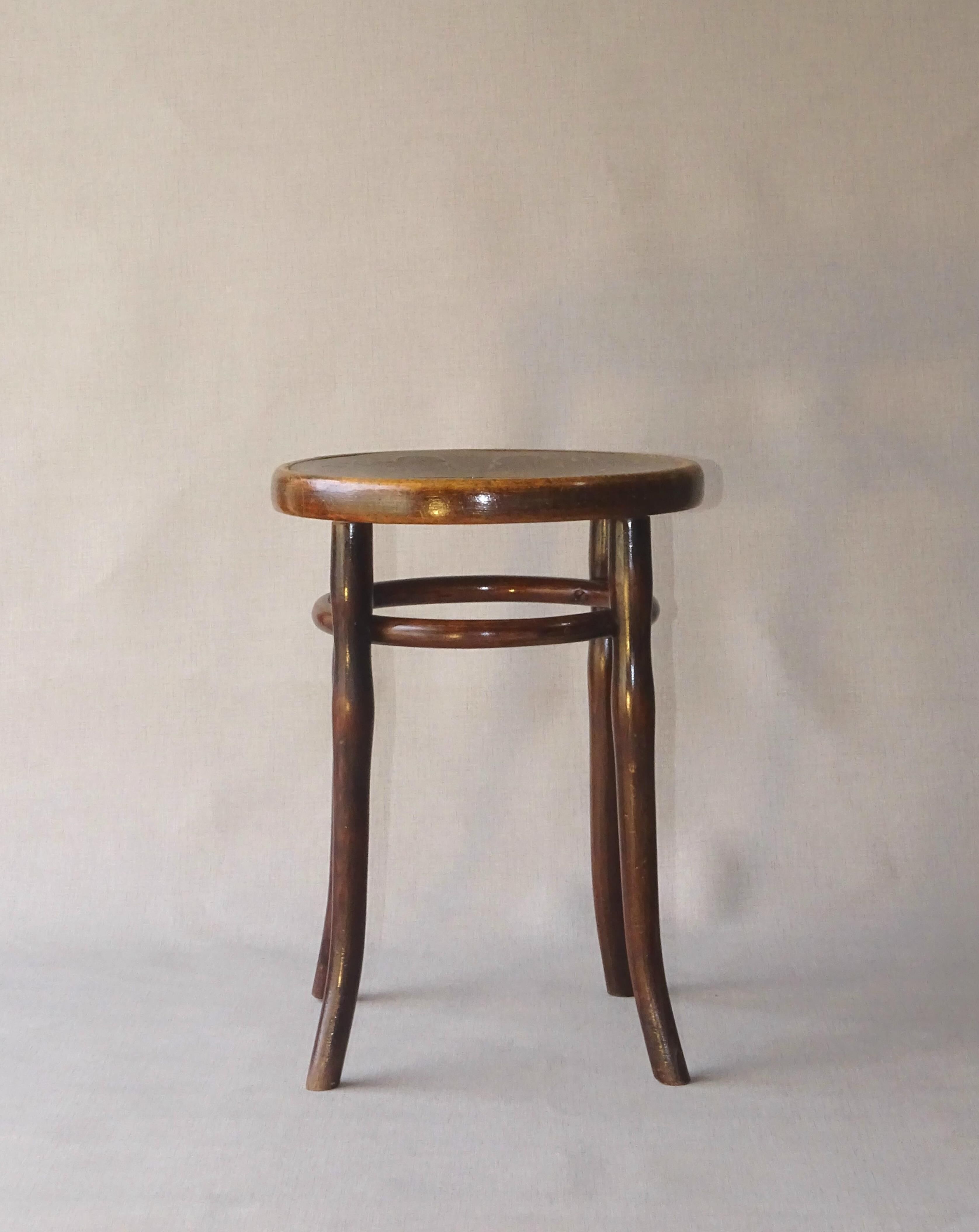 Thonet sit wooden bistro stool, Thonet motif, circa 1910