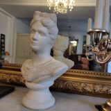 Female bust 27 cm