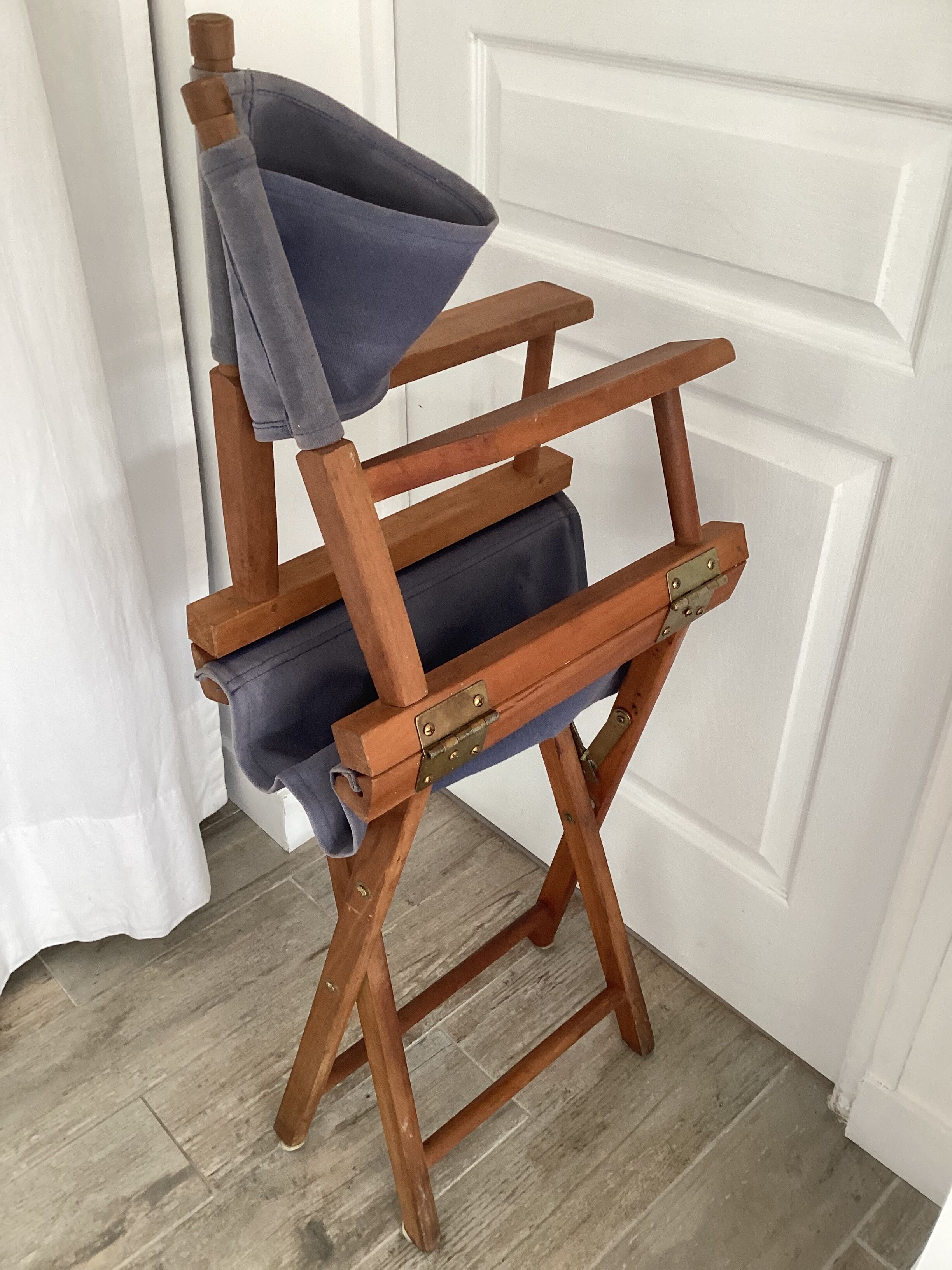 Cinema wooden folding chair